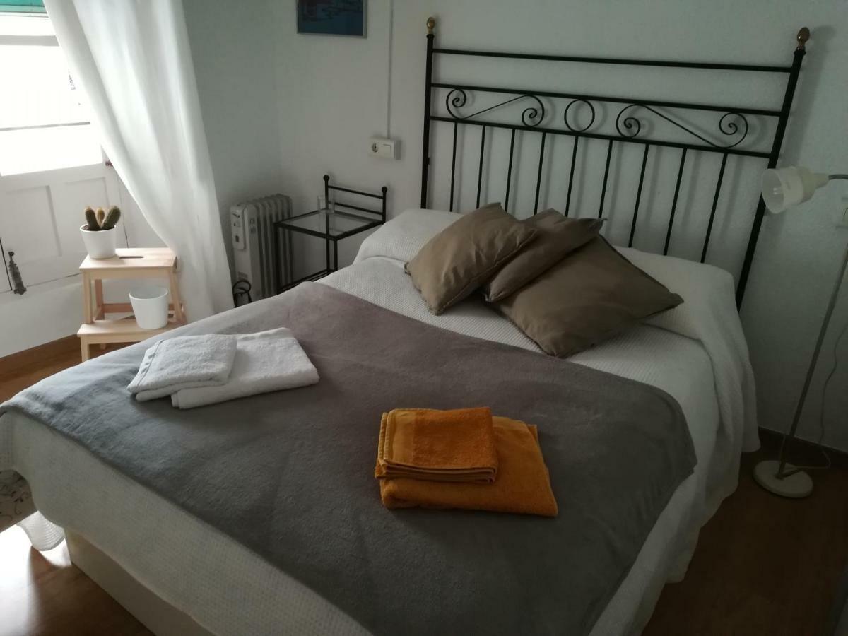 Nice Apartment In The Center Of Granada Bagian luar foto